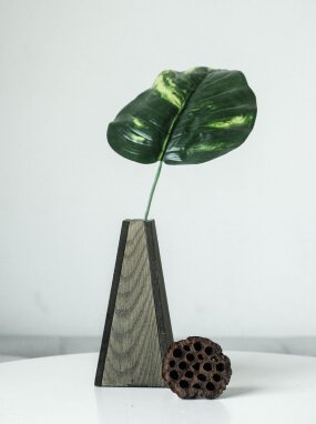 unique-wooden-vase